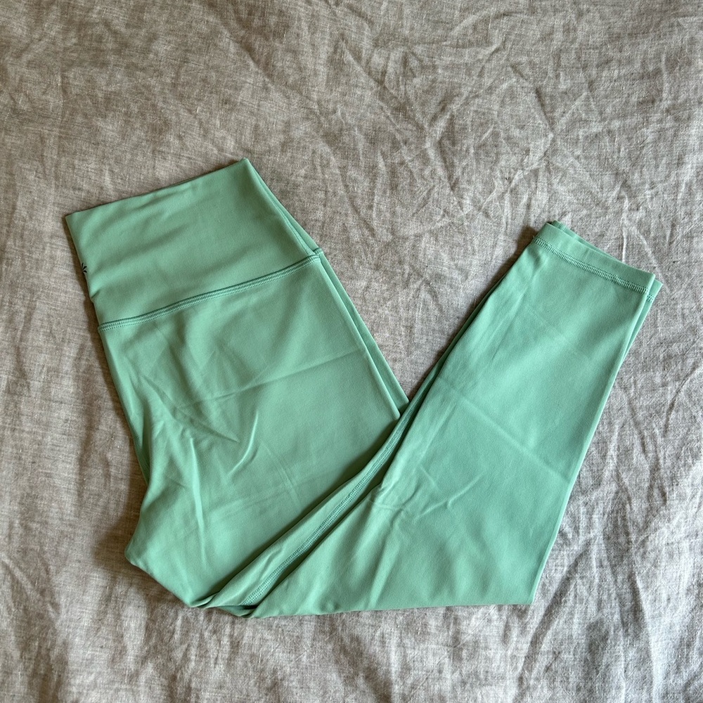 Athleta Transcend Tight light weight leggings